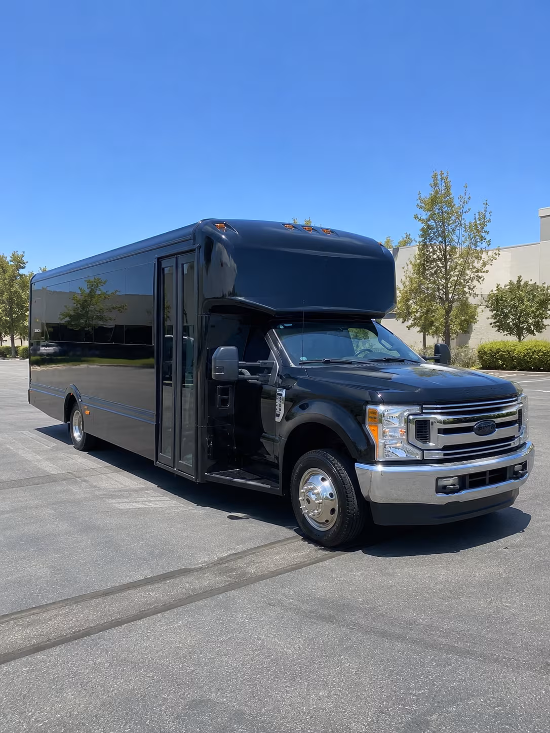quinceanera sweet 16 party bus rental